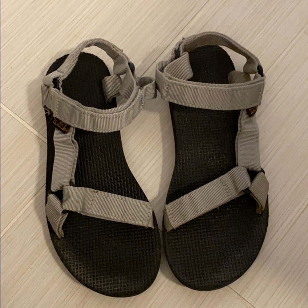 Teva Universal Sandal